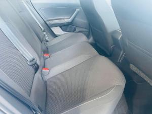 Volkswagen Polo hatch 1.0TSI Comfortline auto - Image 10