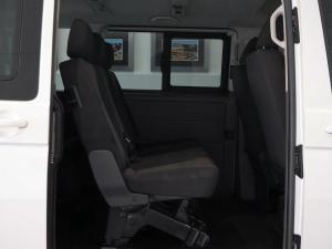 Volkswagen Transporter 2.0TDI Kombi SWB Trendline auto - Image 13