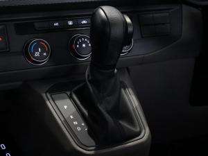Volkswagen Transporter 2.0TDI Kombi SWB Trendline auto - Image 16