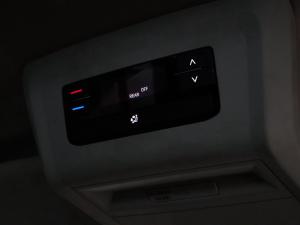 Volkswagen Transporter 2.0TDI Kombi SWB Trendline auto - Image 20