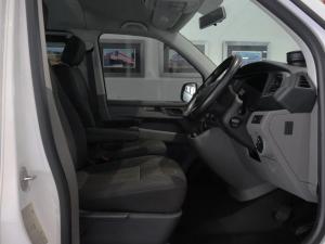 Volkswagen Transporter 2.0TDI Kombi SWB Trendline auto - Image 21