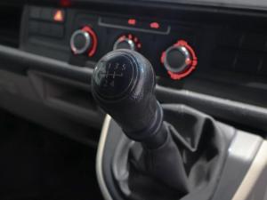 Volkswagen Transporter 2.0TDI panel van LWB - Image 14