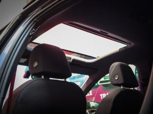 Volkswagen Polo hatch 1.0TSI R-Line - Image 14