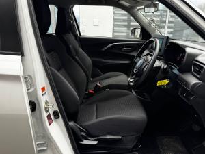 Suzuki Swift 1.2 GL+ auto - Image 14