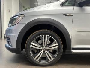 Volkswagen Caddy Alltrack 2.0TDI auto - Image 4