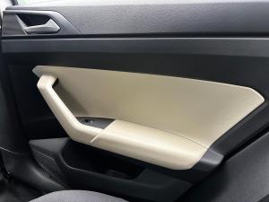 Volkswagen Polo sedan 1.6 auto - Image 24