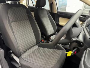 Volkswagen Polo sedan 1.6 auto - Image 9
