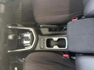 Nissan Navara 2.5DDTi double cab LE - Image 13