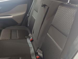 Nissan Magnite 1.0 Turbo Visia - Image 17