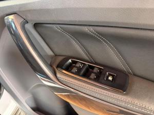 Ford Everest 3.2TDCi 4WD XLT - Image 13