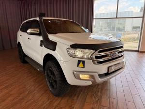 Ford Everest 3.2TDCi 4WD XLT - Image 2