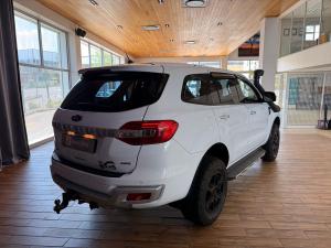 Ford Everest 3.2TDCi 4WD XLT - Image 7