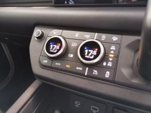 Land Rover Defender 110 D300 X-Dynamic HSE - Image 12