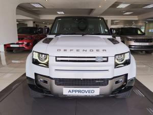 Land Rover Defender 110 D300 X-Dynamic HSE - Image 2