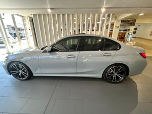 BMW 3 Series 330i M Sport - Image 4