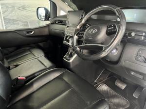 Hyundai Staria 2.2D Executive 9-seater - Image 6