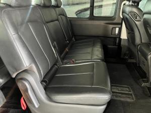 Hyundai Staria 2.2D Executive 9-seater - Image 10