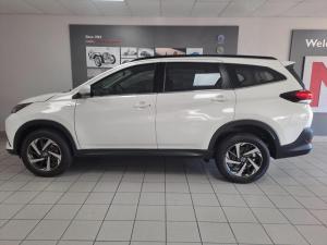Toyota Rush 1.5 S - Image 4