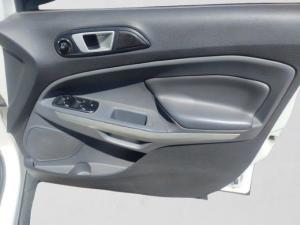 Ford EcoSport 1.5TDCi Titanium - Image 16