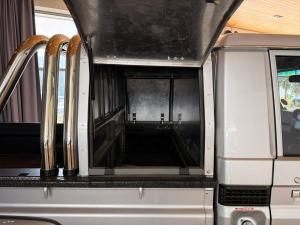 Toyota Land Cruiser 79 4.5D-4D LX V8 single cab - Image 8
