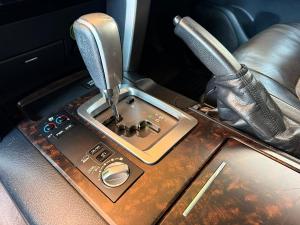 Toyota Land Cruiser 200 4.5D-4D V8 VX - Image 16