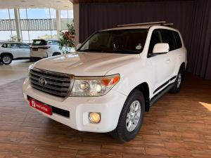 Toyota Land Cruiser 200 4.5D-4D V8 VX - Image 3