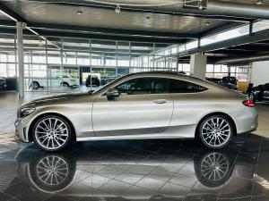Mercedes-Benz C-Class C200 coupe auto - Image 11