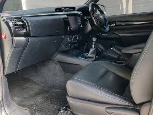 Toyota Hilux 2.8GD-6 Xtra cab Legend 50 - Image 9