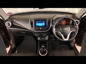 Toyota Vitz 1.0 XR manual - Image 6