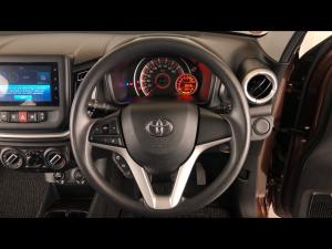 Toyota Vitz 1.0 XR manual - Image 8
