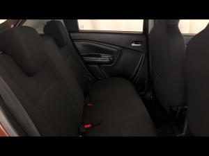 Toyota Vitz 1.0 XR manual - Image 12