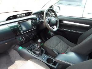 Toyota Hilux 2.4GD-6 Xtra cab SRX - Image 7