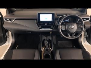 Toyota Corolla 1.8 Hybrid XR - Image 6