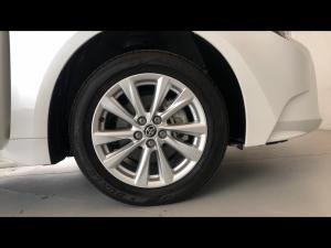 Toyota Corolla 1.8 Hybrid XR - Image 17