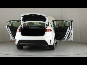 Toyota Corolla 1.8 Hybrid XR - Image 24