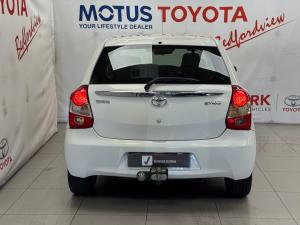 Toyota Etios hatch 1.5 Sprint - Image 5