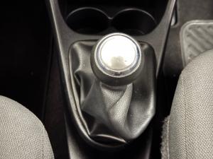Toyota Etios hatch 1.5 Sprint - Image 9