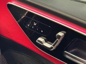 Mercedes-Benz C-Class C43 - Image 13