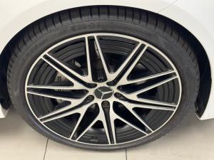 Mercedes-Benz C-Class C43 - Image 16