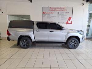 Toyota Hilux 2.8GD-6 double cab Raider auto - Image 3