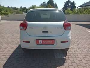 Toyota Vitz 1.0 - Image 5