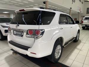 Toyota Fortuner 3.0D-4D Raised Body automatic - Image 2