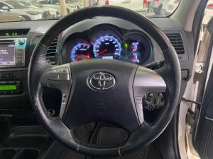 Toyota Fortuner 3.0D-4D Raised Body automatic - Image 8