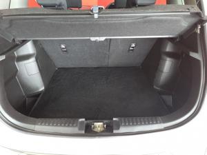 Toyota Urban Cruiser 1.5 Xs - Image 10