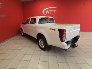 Isuzu D-MAX 1.9 Ddi LS 4X4 automatic D/C - Image 12
