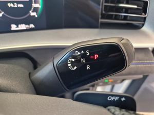 Volkswagen Taigo 1.0 TSI R-LINE DSG - Image 9