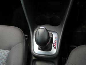 Volkswagen Polo Vivo 1.6 Life TIP - Image 17