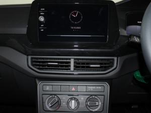 Volkswagen T-CROSS 1.0 TSI DSG - Image 11