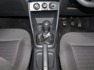 Volkswagen Polo Vivo 1.4 Trendline - Image 14