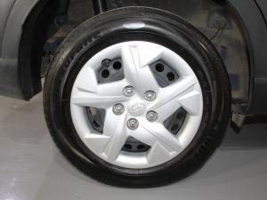 Hyundai Venue 1.2 Motion - Image 21